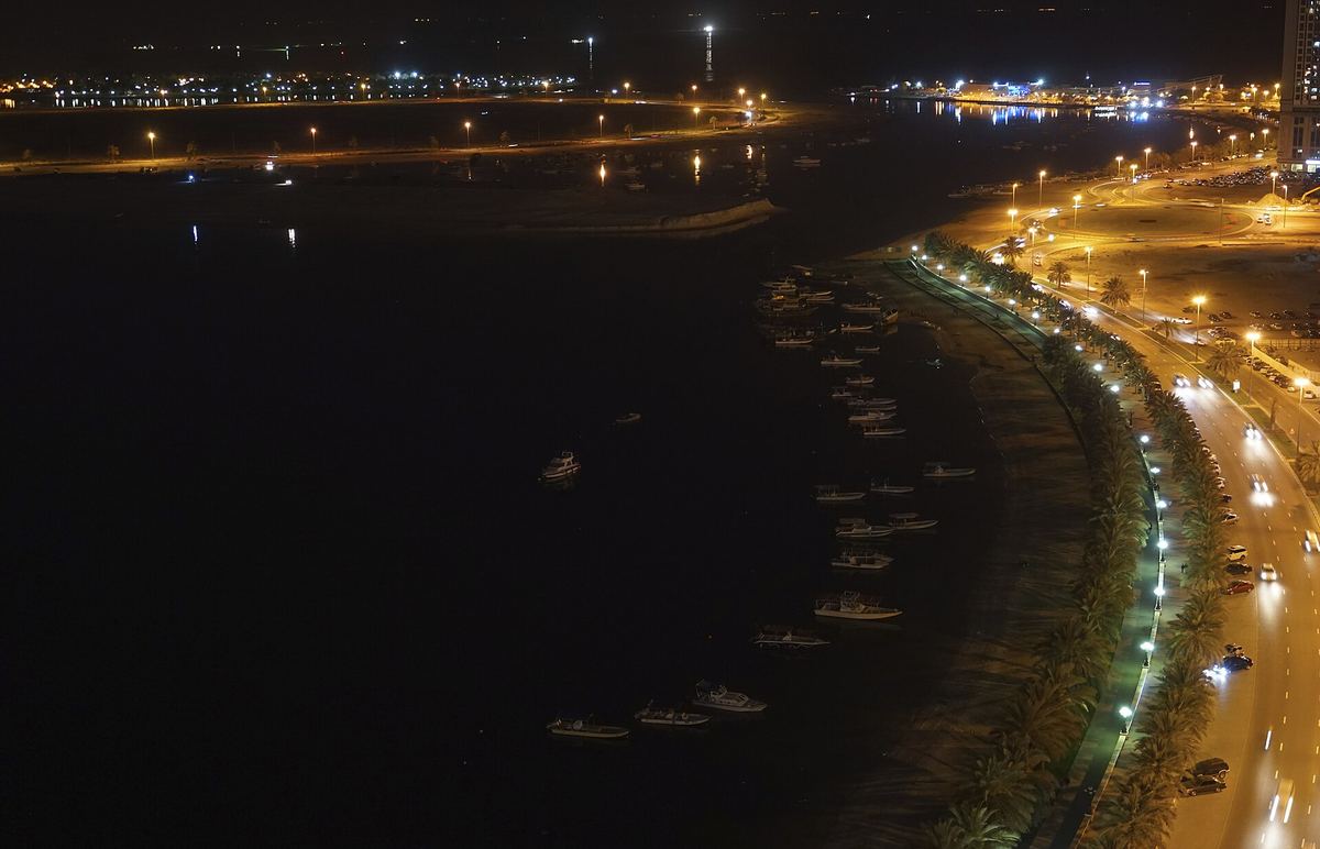 Area photo: Al Khan Lagoon and corniche at night